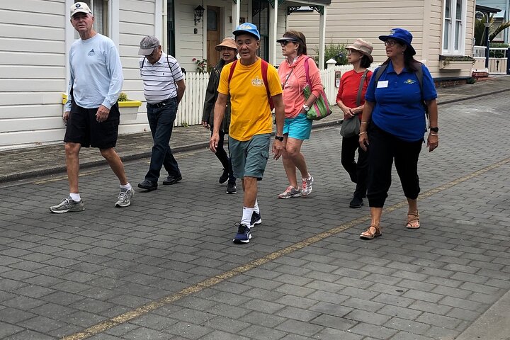 Nelson City Walking Tour - Guided