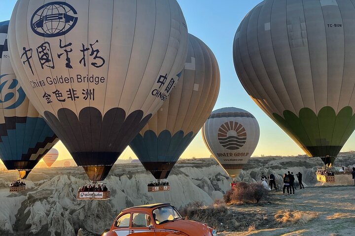 Cappadocia Sunrise Hot Air Balloon Flight / Discovery Balloons