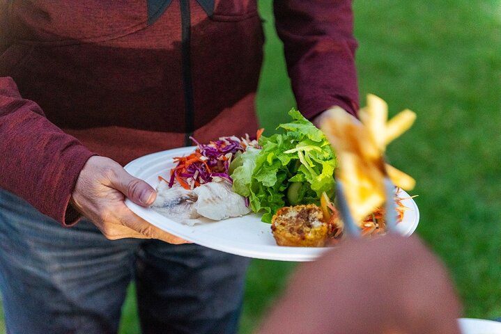 Baunti Fish Fry Tour with Hotel Transfers