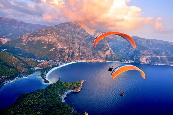 Fethiye/Ölüdeniz: Tandem Paragliding w/ Optional Pickup