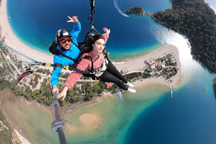 Fethiye/Ölüdeniz: Tandem Paragliding w/ Optional Pickup