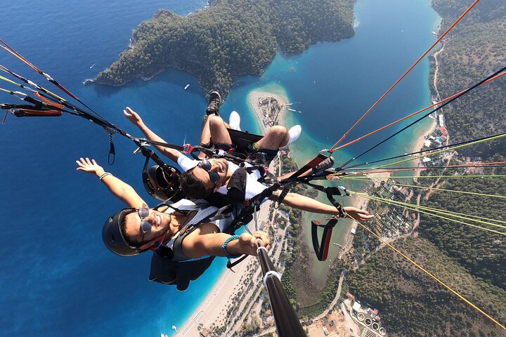 Fethiye/Ölüdeniz: Tandem Paragliding w/ Optional Pickup