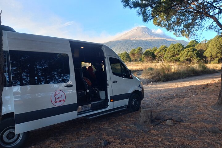 Iztaccihuatl Volcano Hiking Tour from Puebla