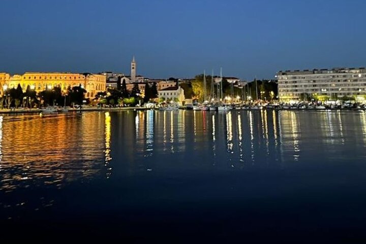 Fantastic DOLPHIN & SUNSET TOUR with dinner ( Pula-NP BRIJUNI )