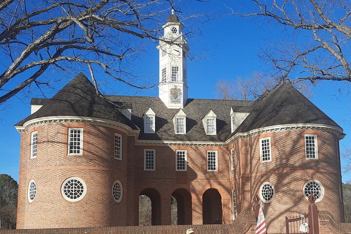 Patriots Tour of Colonial Williamsburg or Williamsburg 101