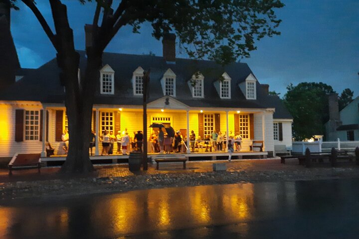 Patriots Tour of Colonial Williamsburg or Williamsburg 101