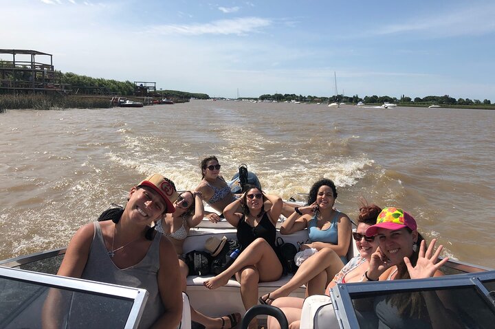 Customized Tigre Delta Tour lunch and drink included