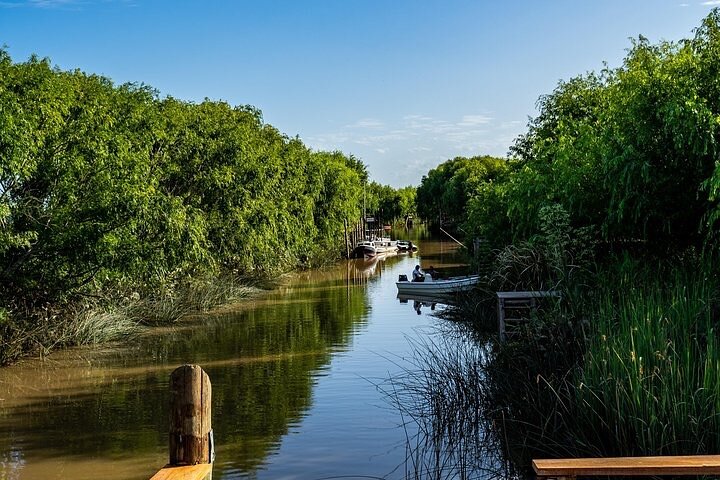 Customized Tigre Delta Tour lunch and drink included