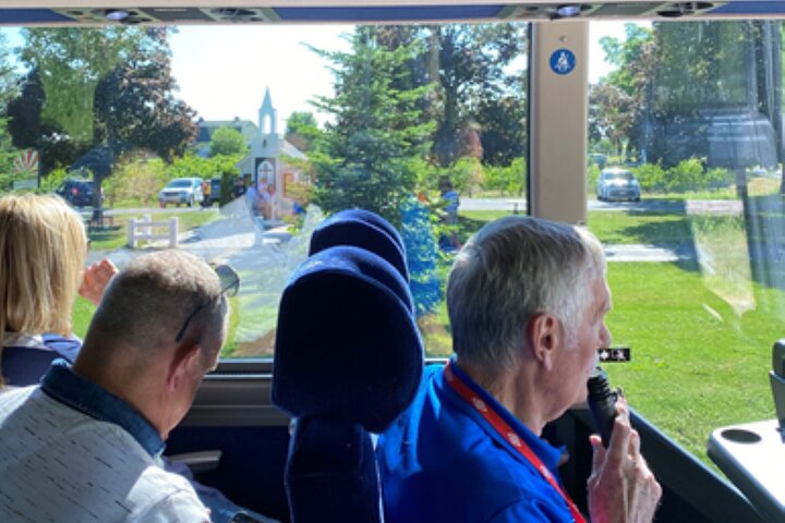 Niagara Falls Day Tour Includes Boat Cruise, Winery Stop & Lunch