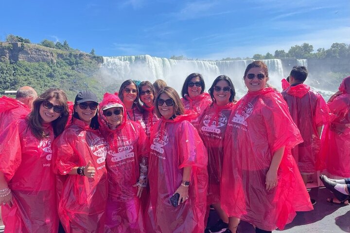 Niagara Falls Day Tour Includes Boat Cruise, Winery Stop & Lunch