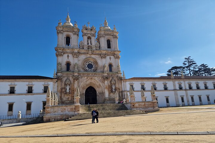 3-Day Heritage & Faith: The Ultimate UNESCO Journey from Lisbon