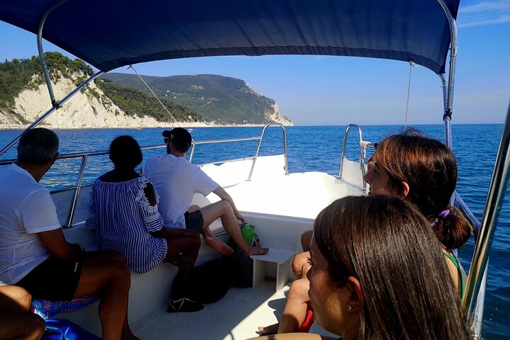 Boat tour all along Conero Riviera