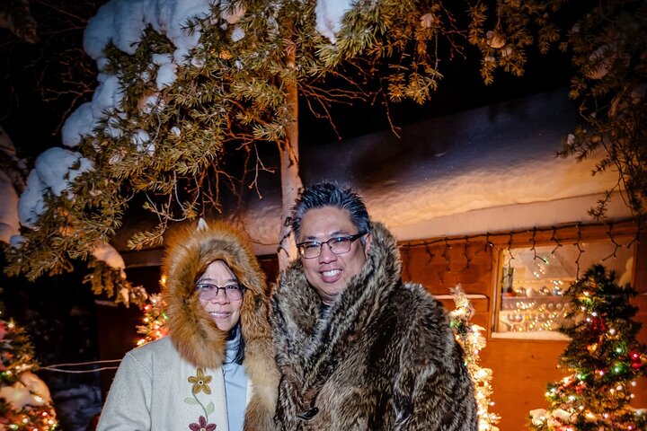 Intimate Aurora Tours Cozy Cabin Bucket List