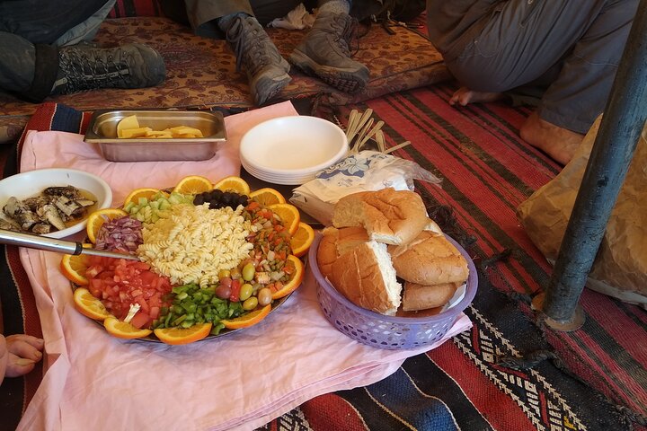 Sahara Adventure with Berber Guide 3 - day 2 - night (Fixed Camp)