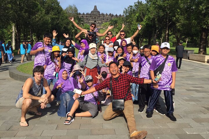 Borobudur Sunrise from setumbu Hill , Merapi Volcano & Prambanan Full Day Tour