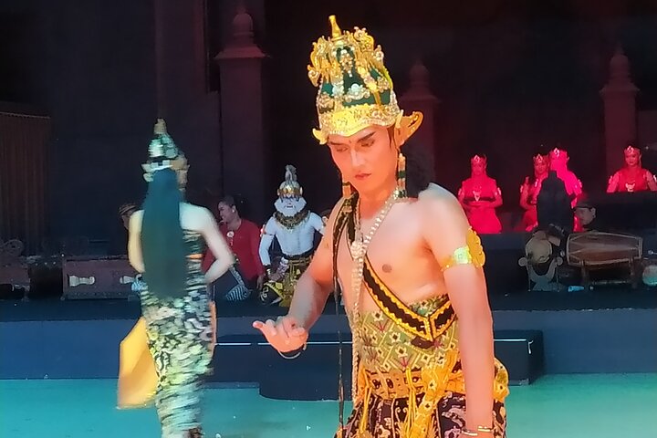 Borobudur Climb To The Top, Prambanan Temple And Ramayana Ballet