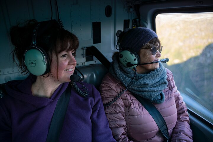 Taste of Fiordland // Helicopter Scenic Flight from Te Anau
