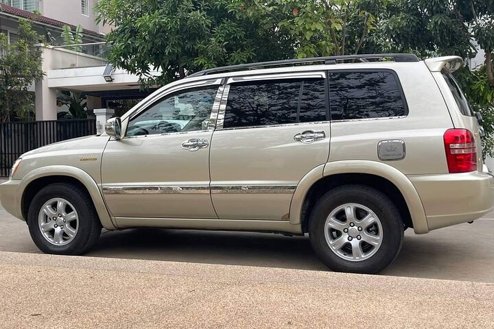 Daily Phnom Penh to Siem Reap by private car