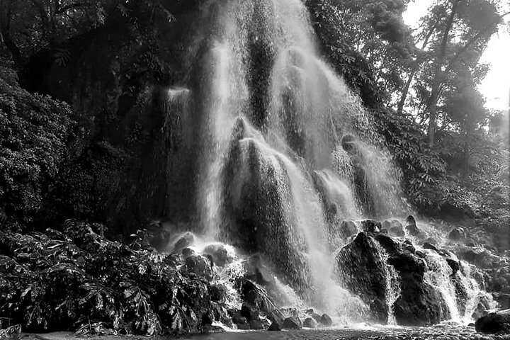 Essential San Miguel: 2 Day-Tour of Natural Wonders & Top Spots