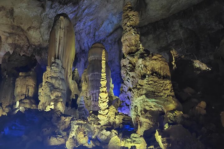 14 day Guizhou tour from Xingyi to Tongren