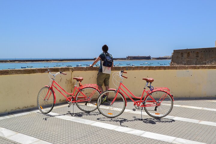 Cadiz Small Group Bike Tour
