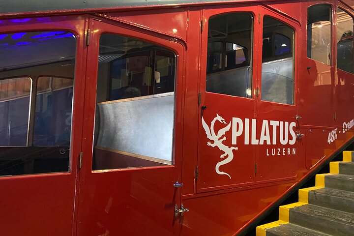 Mt. Pilatus Peak and Lake Lucerne Cruise Small Group from Lucerne