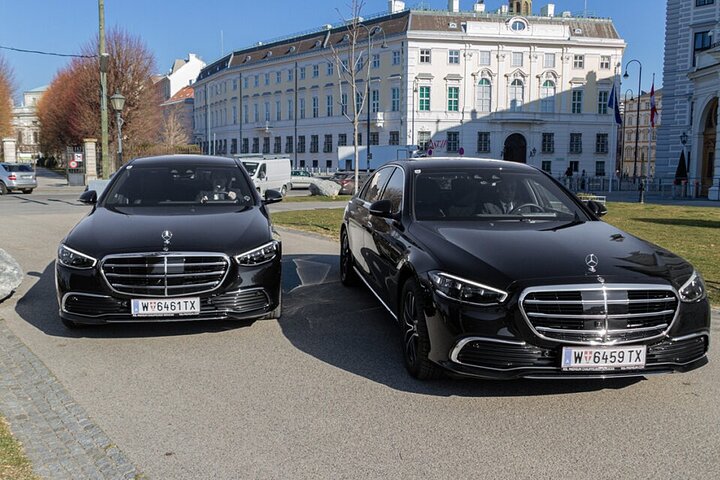 Vienna Airport Private Arrival Transfer