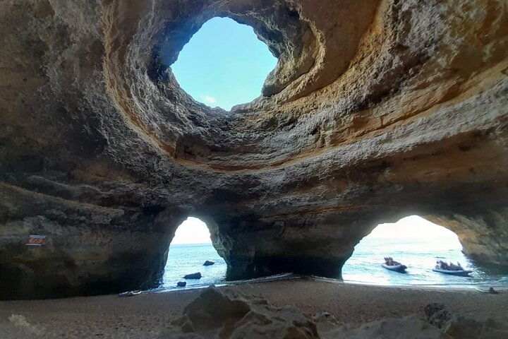 Kayak Guided Tour to Benagil Cave + Sunrise and Sunset