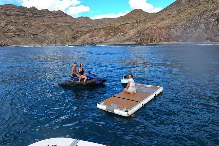 4 Hour Boat Tour with Snorkeling from Puerto Rico and Mogan