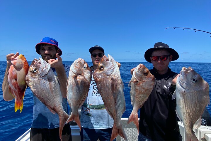 1/2 Day 5 Hour Offshore Fishing Charter