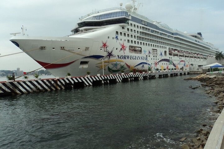 4 Hrs Exclusive to Cruise Ship Passengers Sightseeing Experience