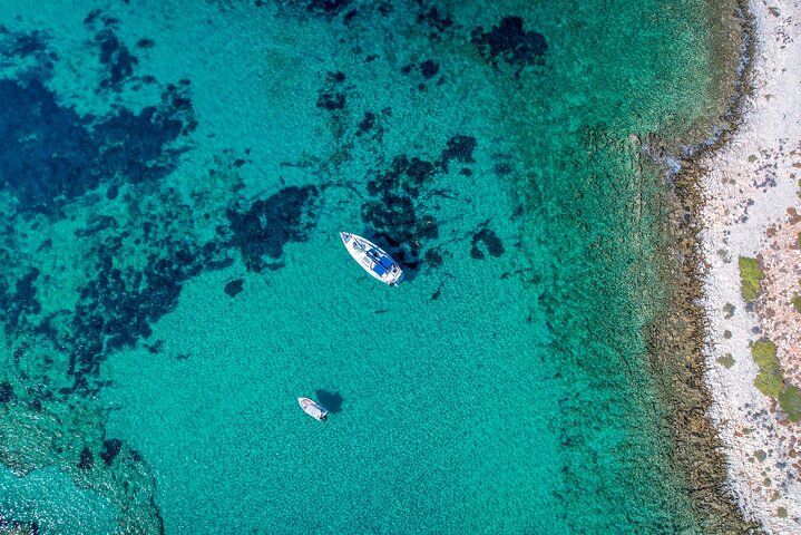 Glaraki Private Day Cruise