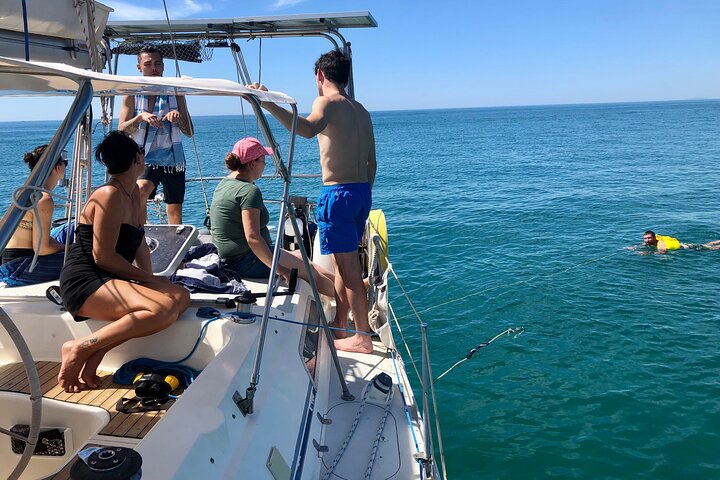 7-day cruise in a 12-meter sailboat