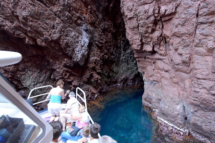 Afternoon in Scandola and coves of Piana with stop in Girolata