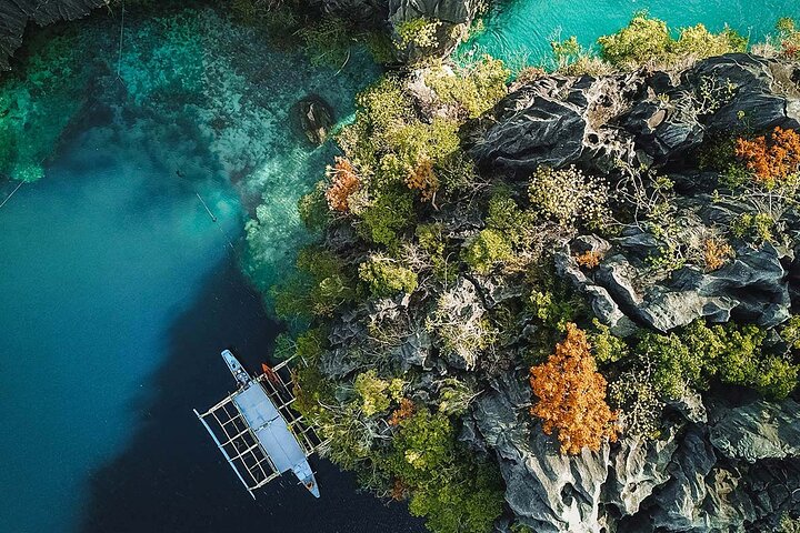 Coron Palawan Snorkeling & Island Hopping Tour (Private)