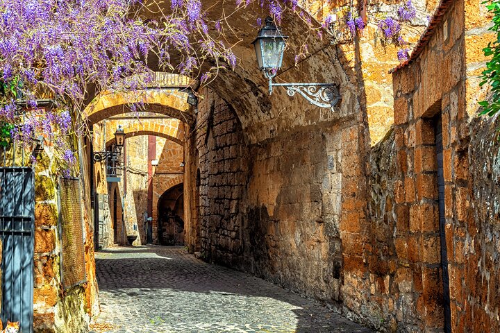 Cortona private walking Tour