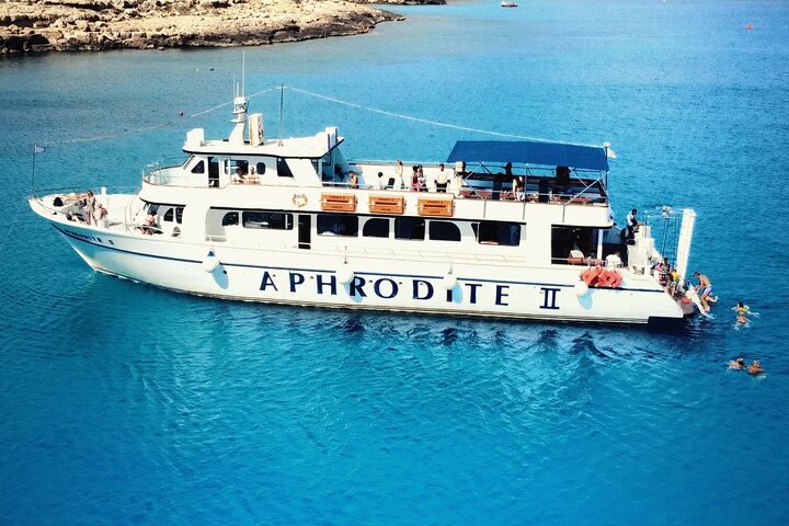 APHRODITE II -LAZY DAY CRUISE-BLUE LAGOON,TURTLE COVE, with LUNCH