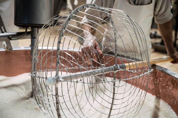 Private Parmigiano Balsamic Parma Ham and Wine Tasting Tour