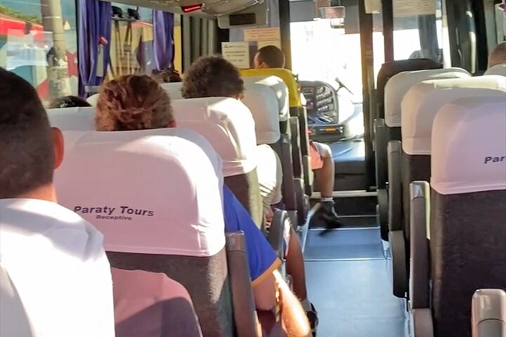 From Paraty: shared transfer to hotels in Rio de Janeiro