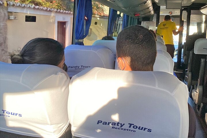 From Paraty: shared transfer to hotels in Rio de Janeiro