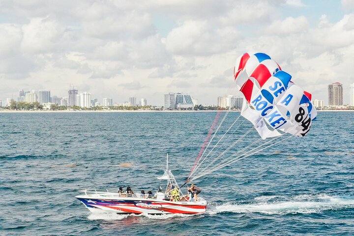 Ocean Parasailing Adventure In Fort Lauderdale, FL