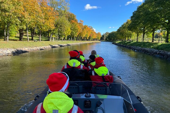 Stockholm Speed Boat 2 Hour Archipelago Tour