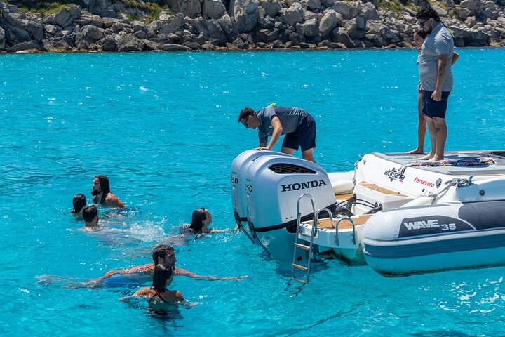 Boat Tour Egadi Day discover Favignana and Levanzo from Trapani