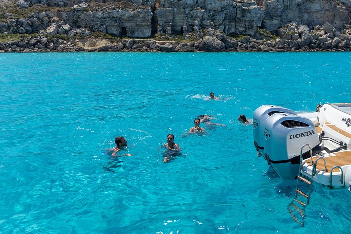 Boat Tour Egadi Day discover Favignana and Levanzo from Trapani