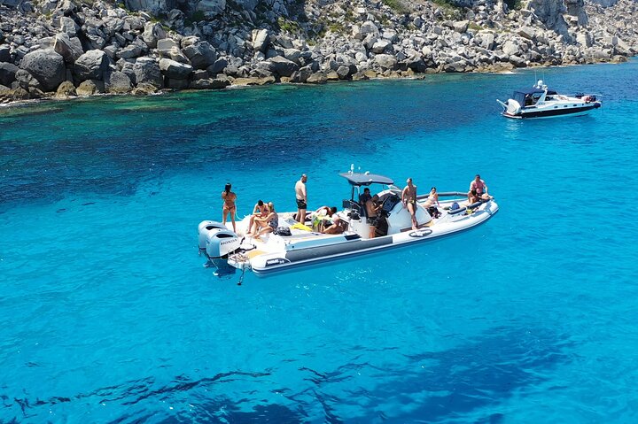 Boat Tour Egadi Day discover Favignana and Levanzo from Trapani