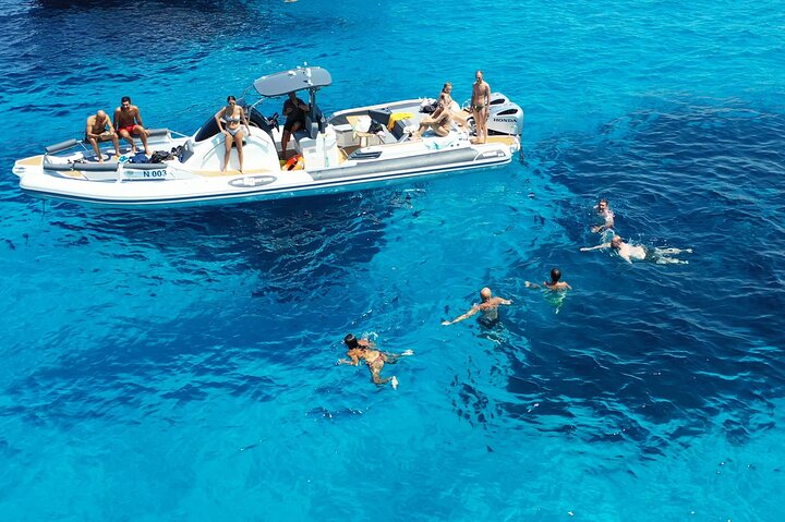 Boat Tour Egadi Day discover Favignana and Levanzo from Trapani