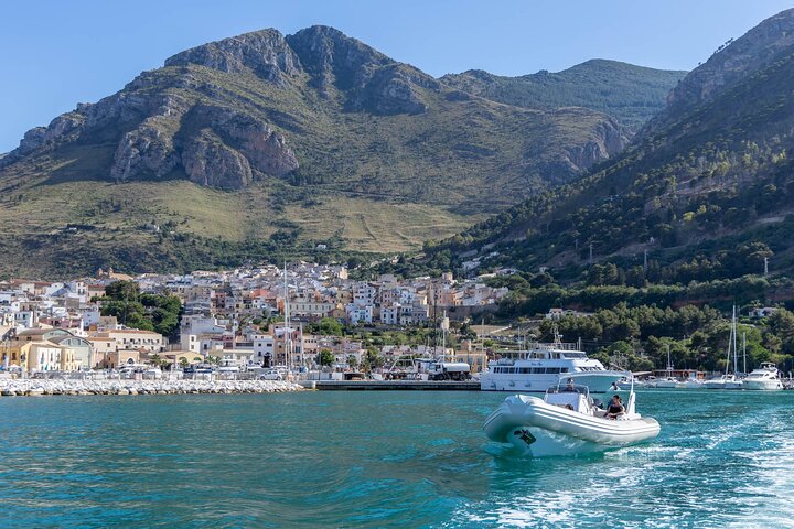 8-Hour Boat Tour from Castellammare del Golfo to San Vito Lo Capo