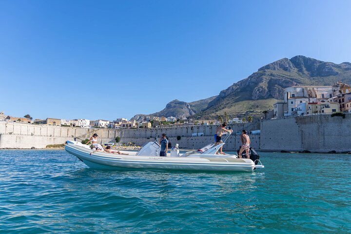 8-Hour Boat Tour from Castellammare del Golfo to San Vito Lo Capo