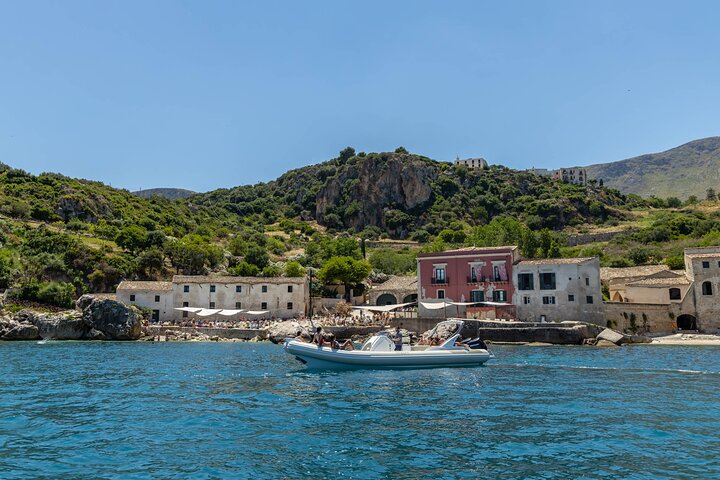 8-Hour Boat Tour from Castellammare del Golfo to San Vito Lo Capo