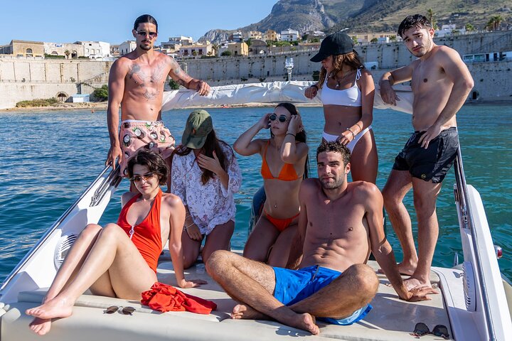8-Hour Boat Tour from Castellammare del Golfo to San Vito Lo Capo